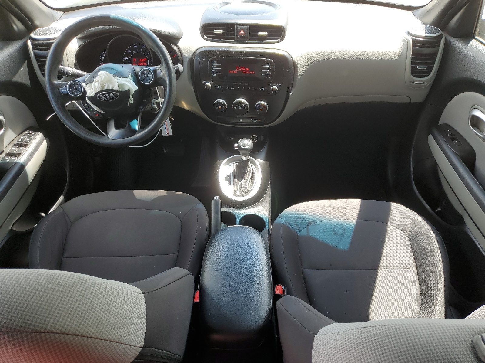 KNDJN2A28F7156188 2015 Kia Soul