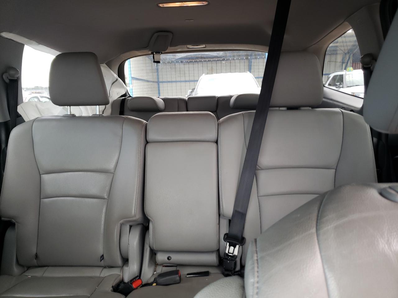 2016 Honda Pilot Touring VIN: 5FNYF6H96GB097949 Lot: 65330724