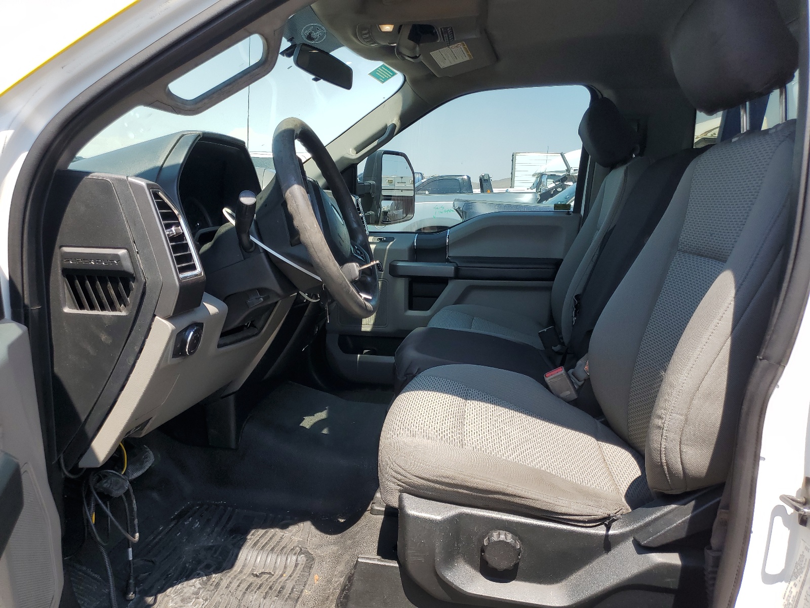 1FDUF5GTXHEC48229 2017 Ford F550 Super Duty