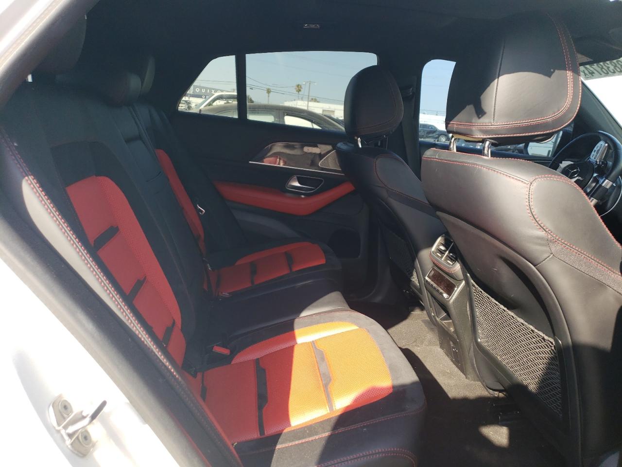 2021 Mercedes-Benz GLE - Image 11