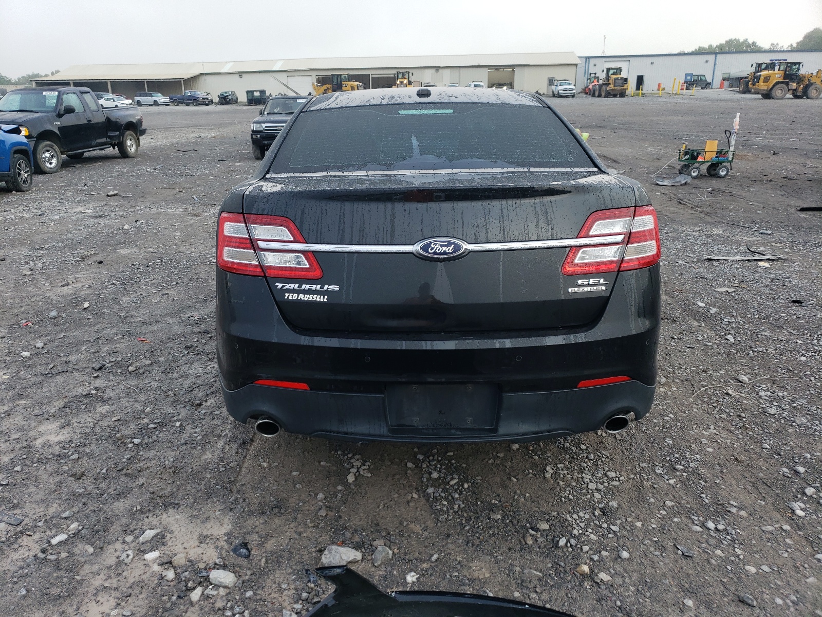 1FAHP2E88DG121743 2013 Ford Taurus Sel