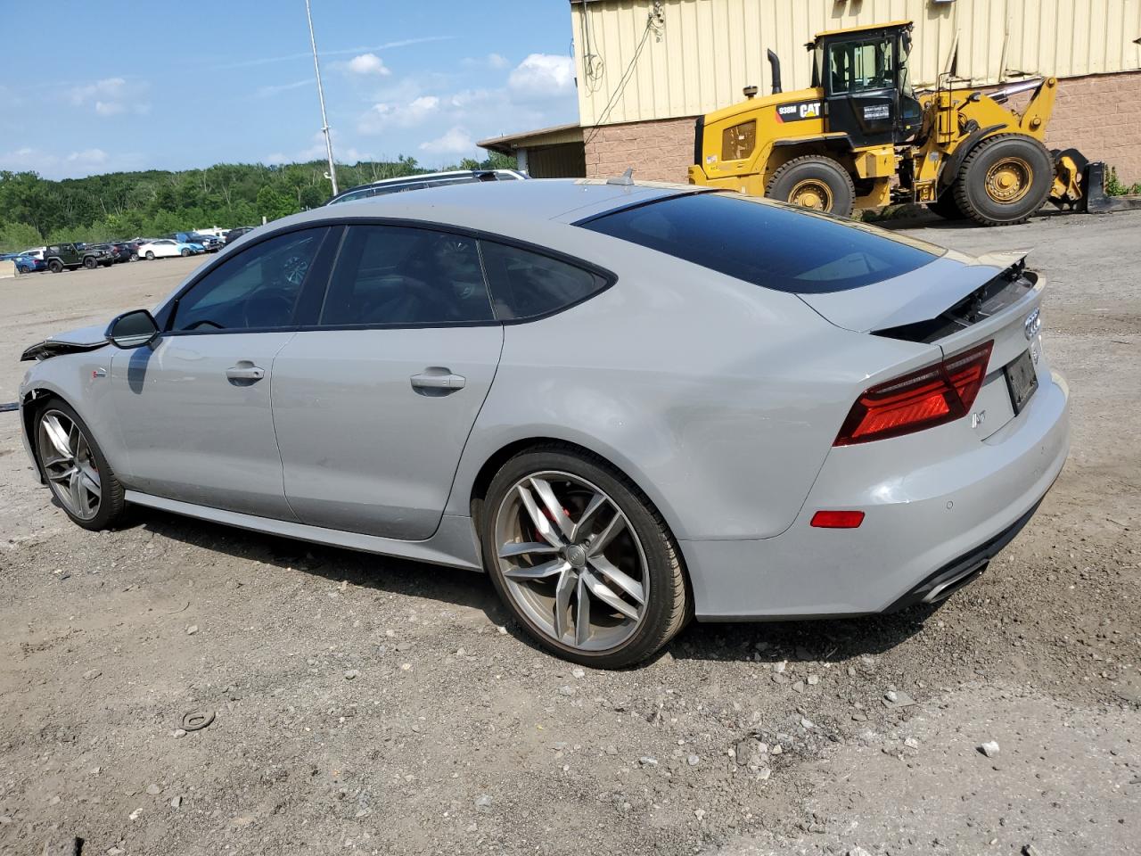 WAUW3AFC9JN055931 2018 AUDI A7 - Image 2