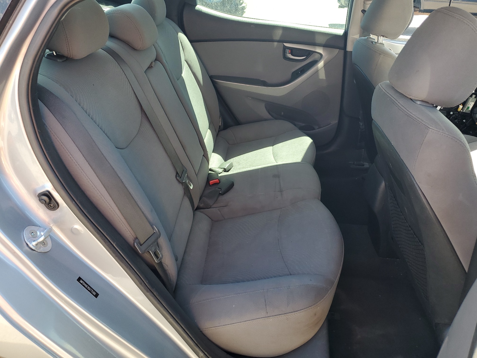 5NPDH4AE9GH770366 2016 Hyundai Elantra Se