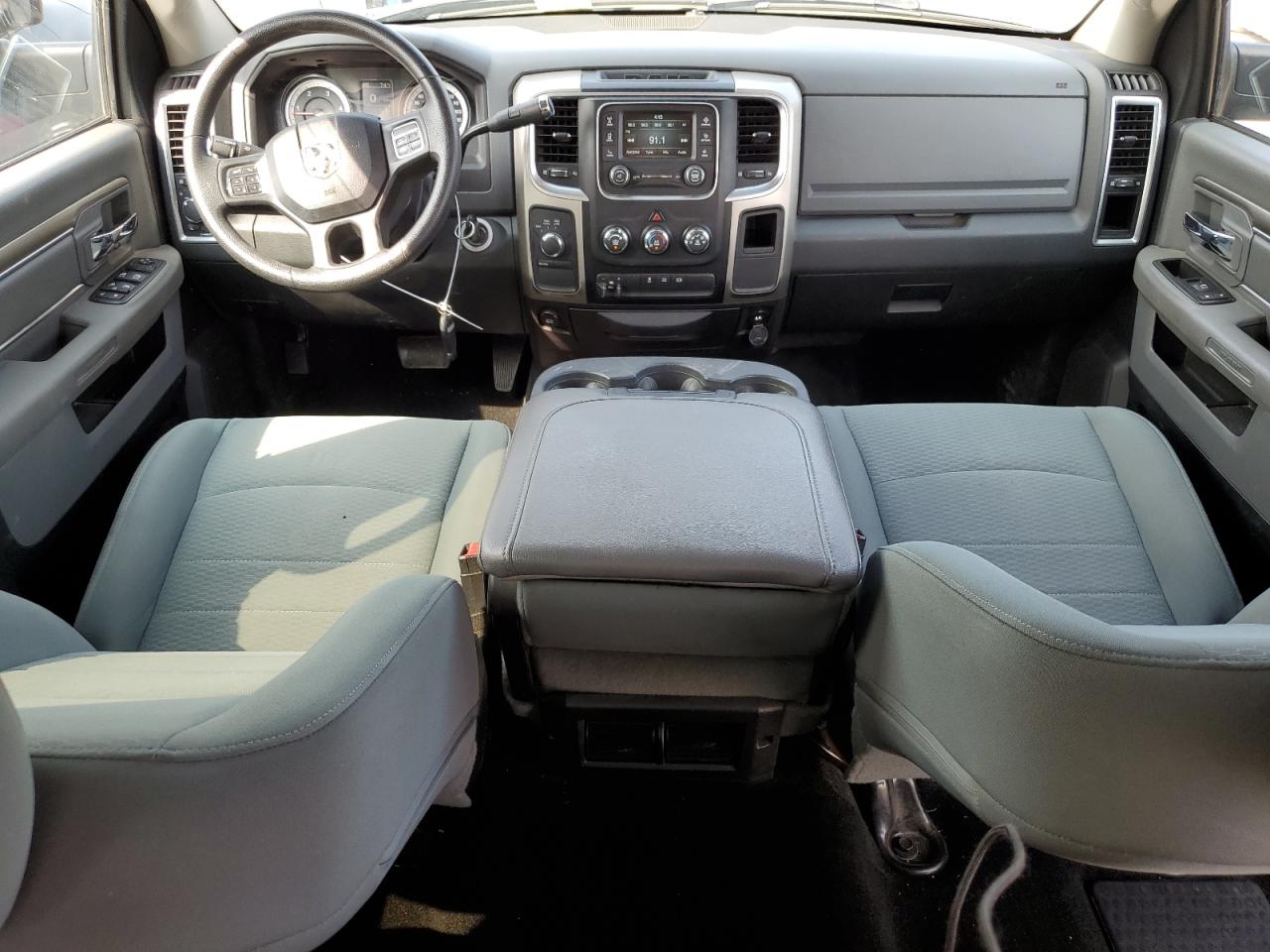 2015 RAM 3500 - Image 8