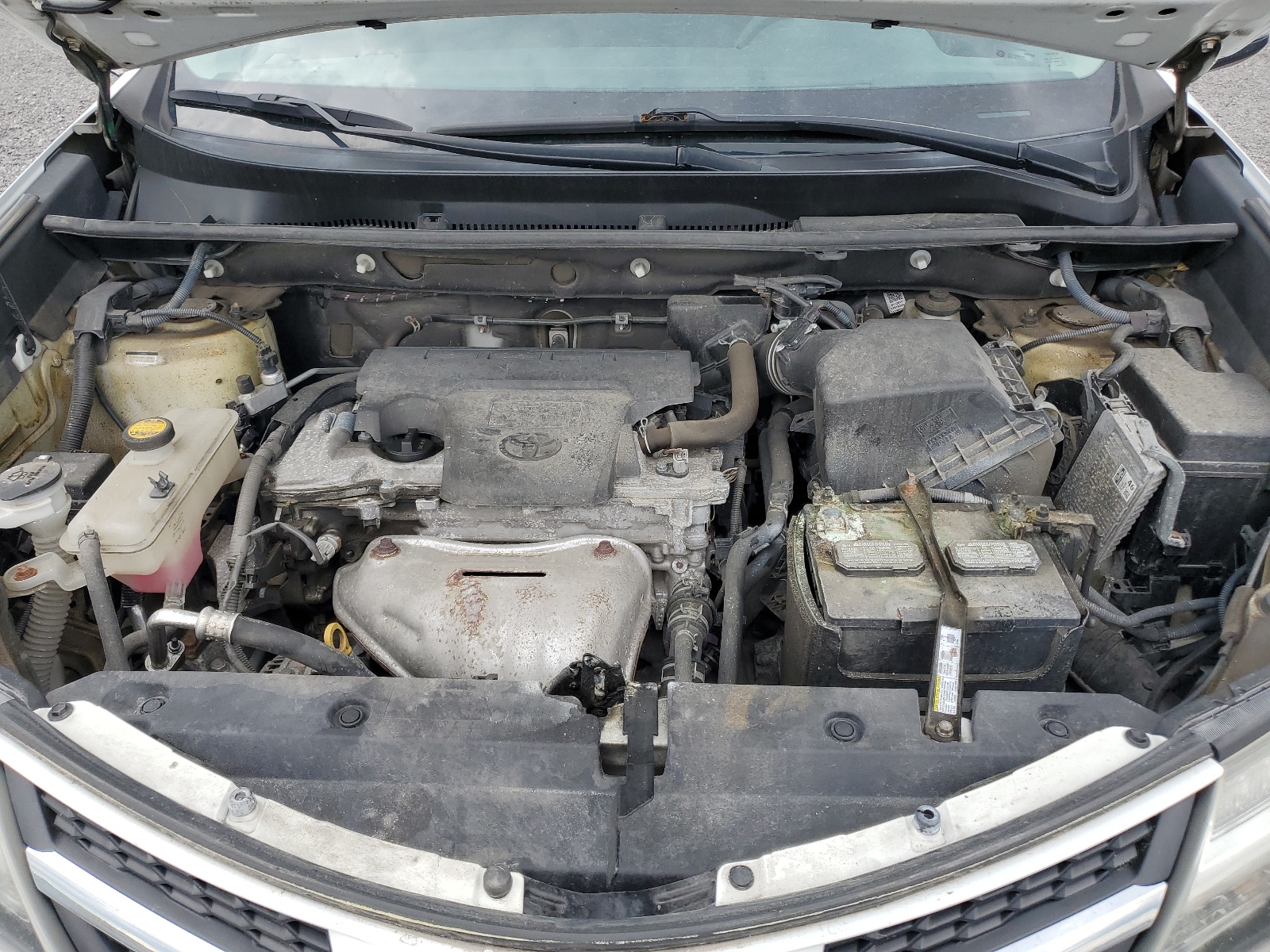 2T3WFREV6FW166948 2015 Toyota Rav4 Xle