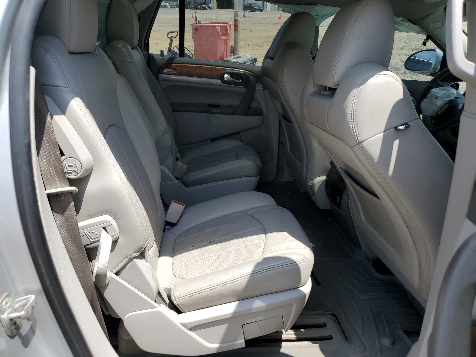 5GAKVBED0BJ365794 2011 Buick Enclave Cxl