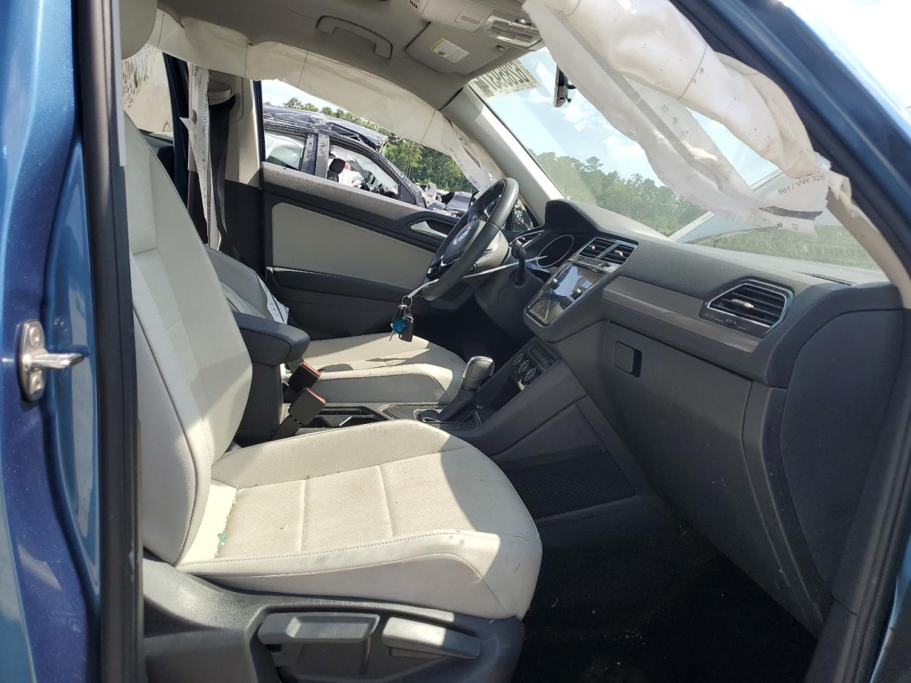 2020 Volkswagen Tiguan Se VIN: 3VV3B7AX1LM029800 Lot: 62859374