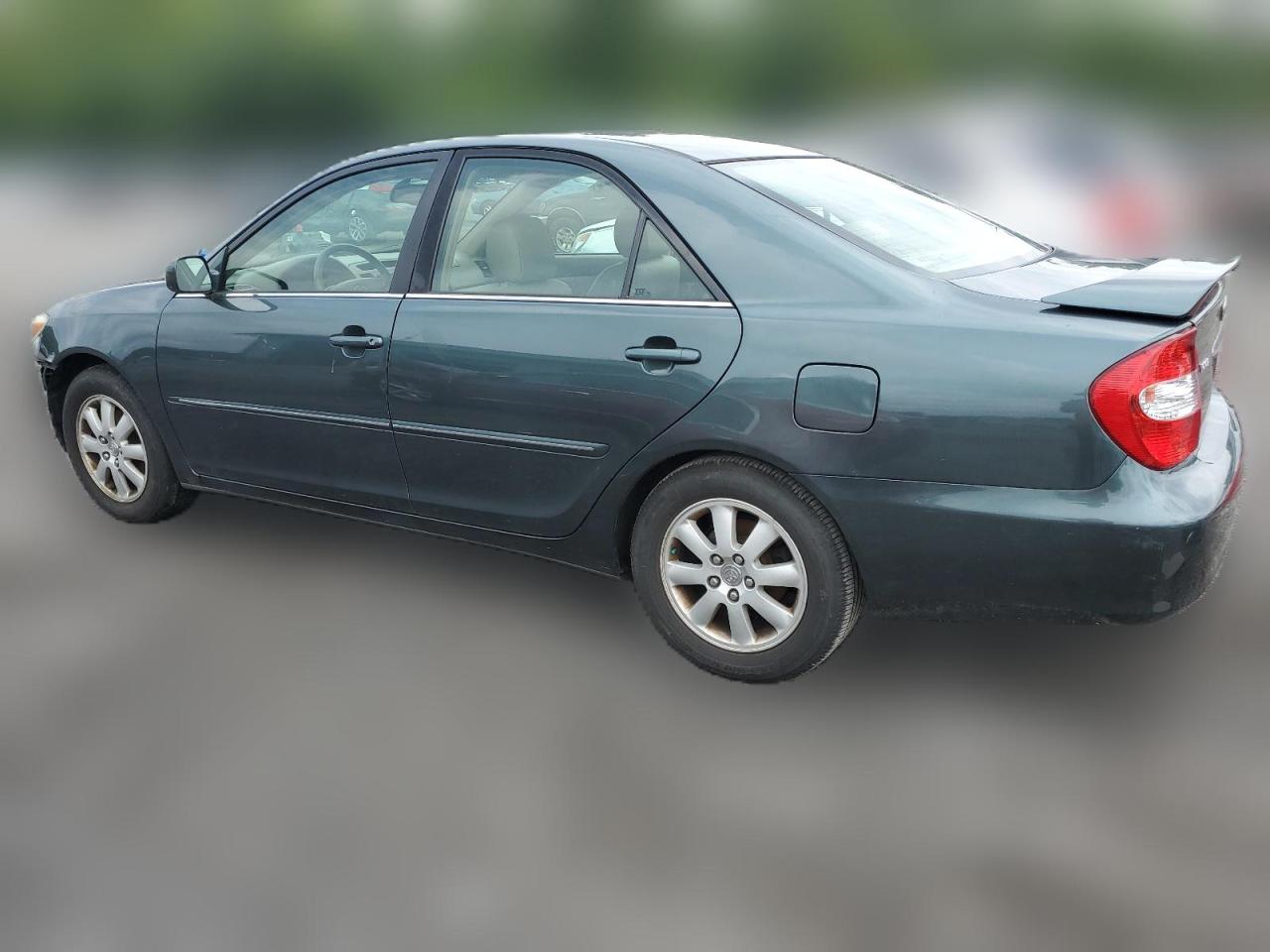 2003 Toyota Camry Le VIN: 4T1BF30K53U555982 Lot: 63490624