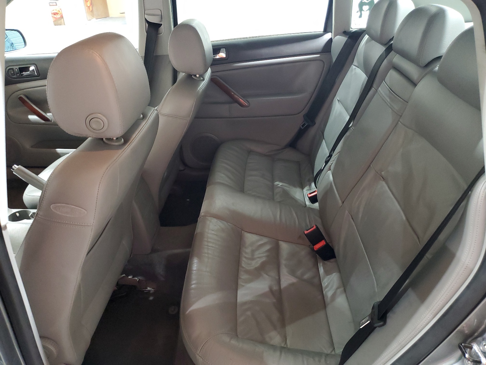 WVWRH63B84P099342 2004 Volkswagen Passat Glx