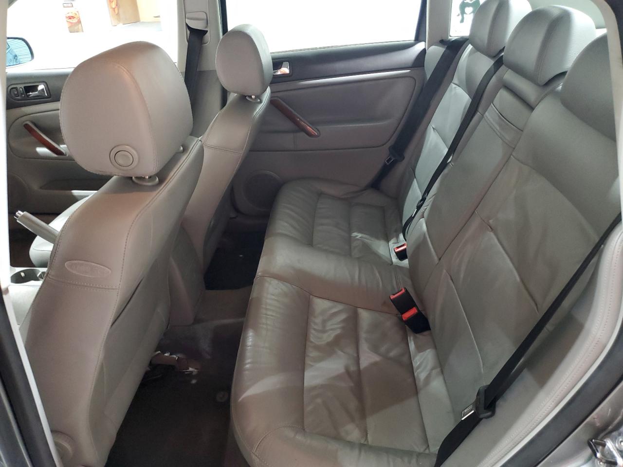 2004 Volkswagen Passat Glx VIN: WVWRH63B84P099342 Lot: 62644104