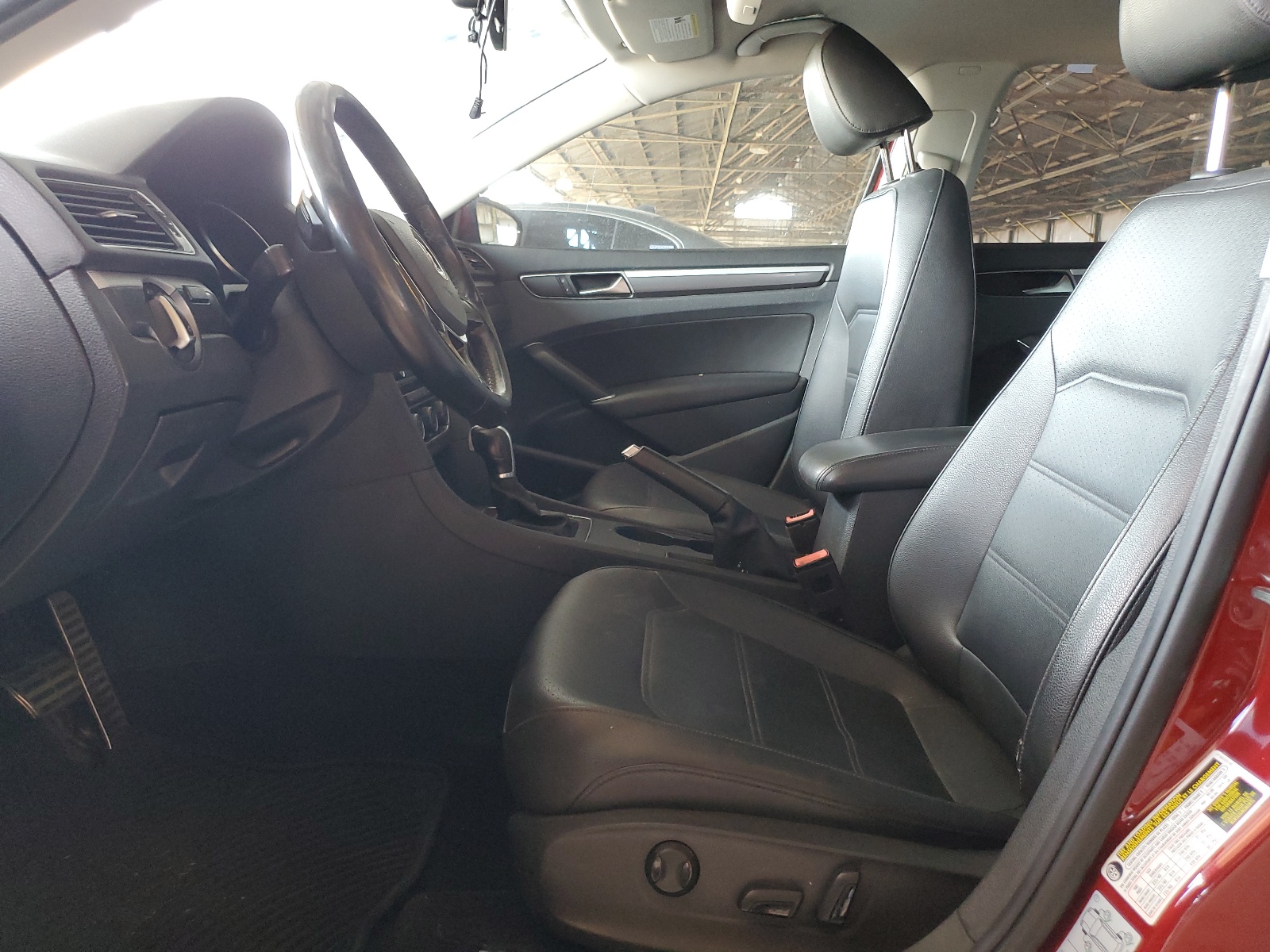 1VWAA7A34JC036046 2018 Volkswagen Passat S