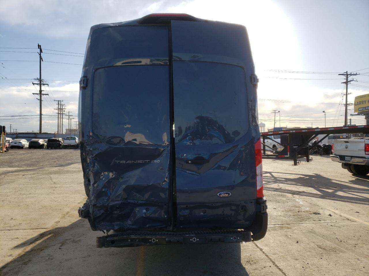 2020 Ford Transit T-250 VIN: 1FTBR3X83LKA28072 Lot: 63102354