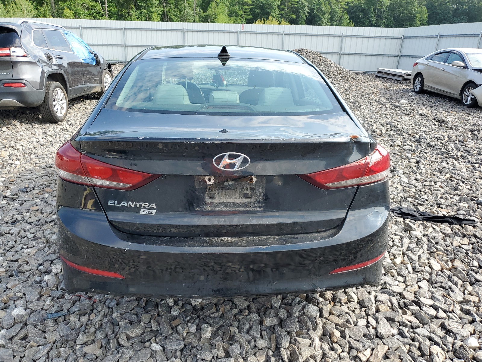 2017 Hyundai Elantra Se vin: KMHD74LF4HU095540