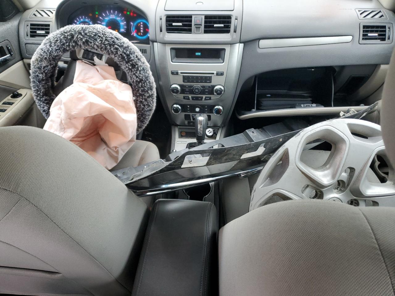 2011 Ford Fusion Se VIN: 3FAHP0HA2BR345597 Lot: 63101234