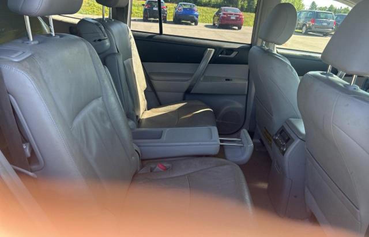 2008 Toyota Highlander Sport VIN: JTEES43A382015485 Lot: 64150074