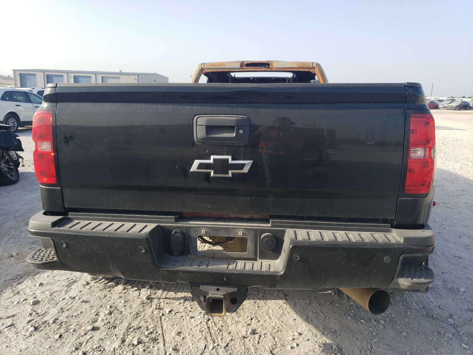 1GC4K1E88FF512420 2015 Chevrolet Silverado K3500 High Country