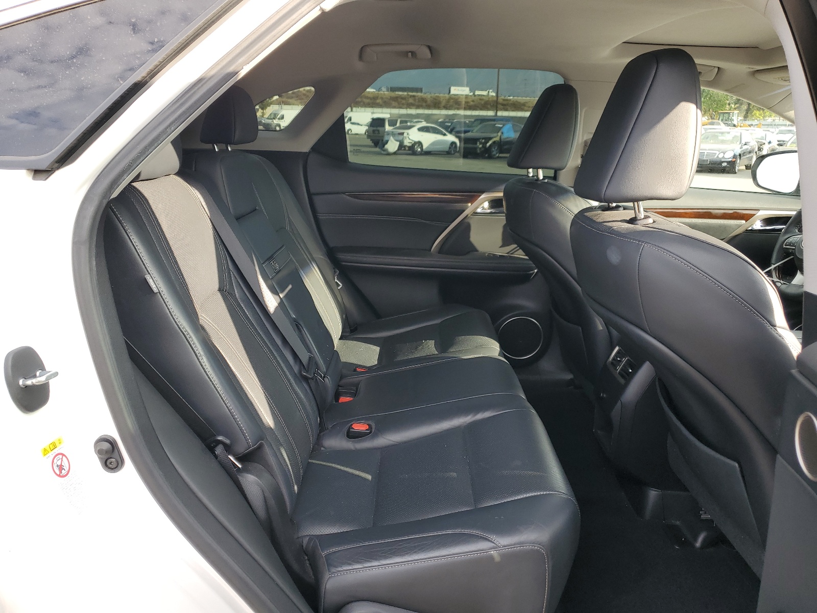 2T2ZZMCA2HC053613 2017 Lexus Rx 350 Base