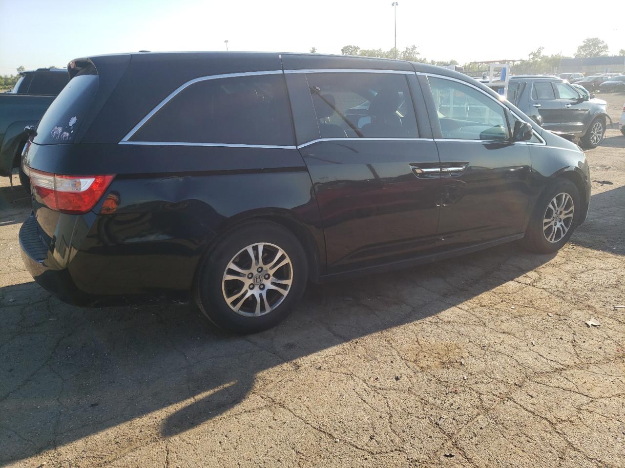 2011 Honda Odyssey Exl VIN: 5FNRL5H6XBB038649 Lot: 63015824