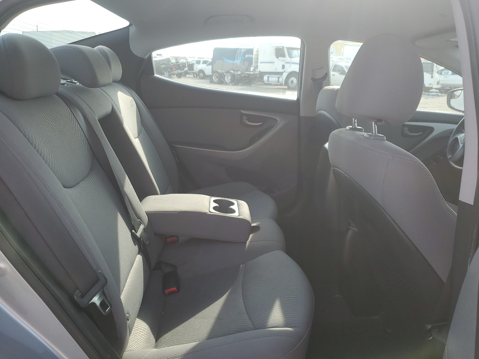 5NPDH4AE2FH605189 2015 Hyundai Elantra Se