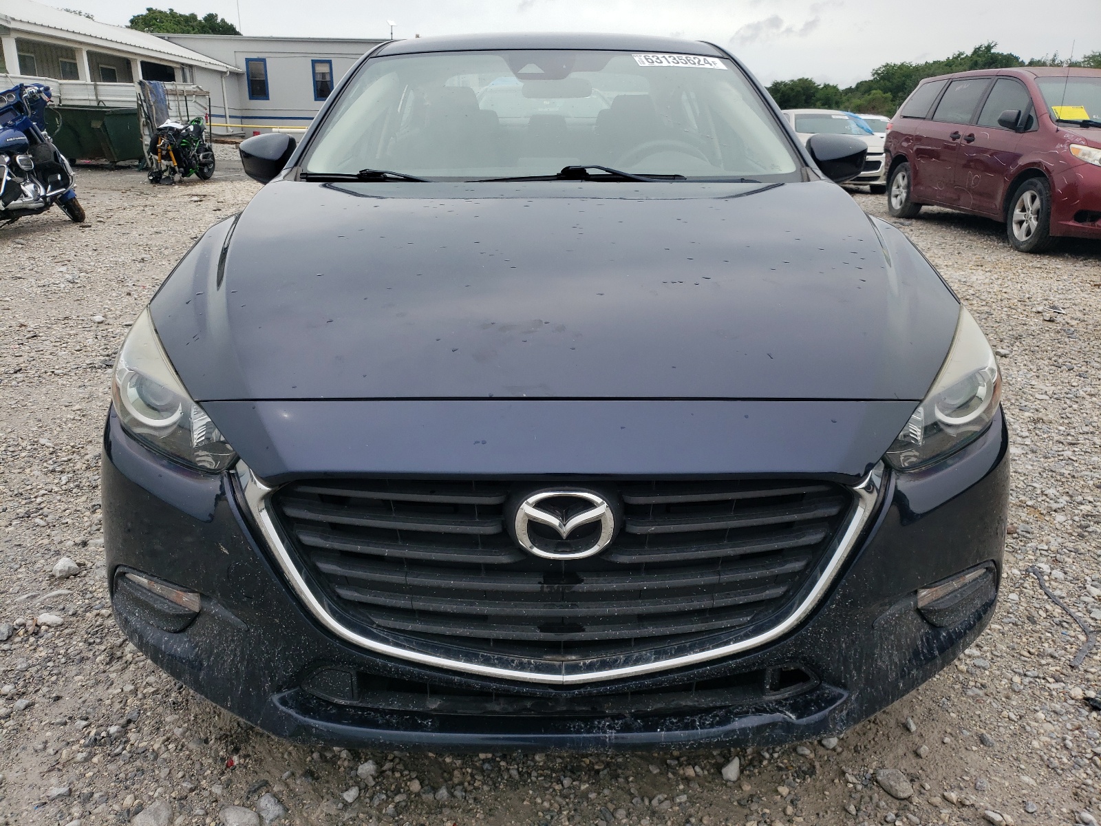 3MZBN1U73JM173272 2018 Mazda 3 Sport