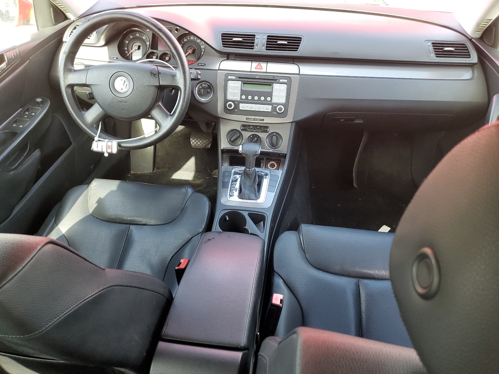 WVWXK73C38E153090 2008 Volkswagen Passat Wagon Turbo