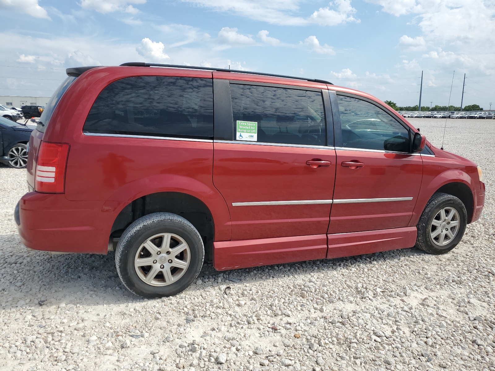 2A4RR5D13AR217492 2010 Chrysler Town & Country Touring