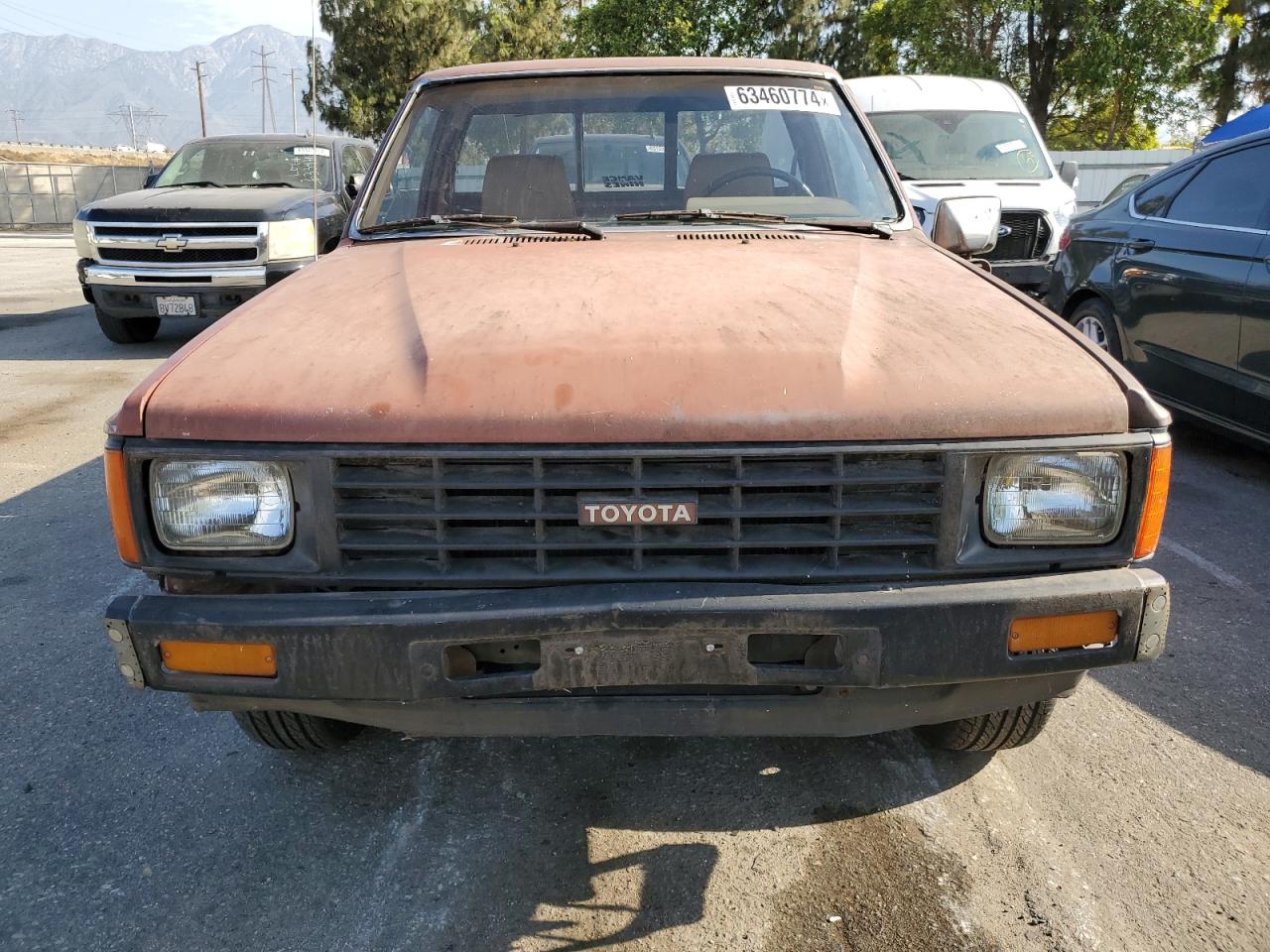 1986 Toyota Pickup 1/2 Ton Rn50 VIN: JT4RN50R5G0155061 Lot: 63460774