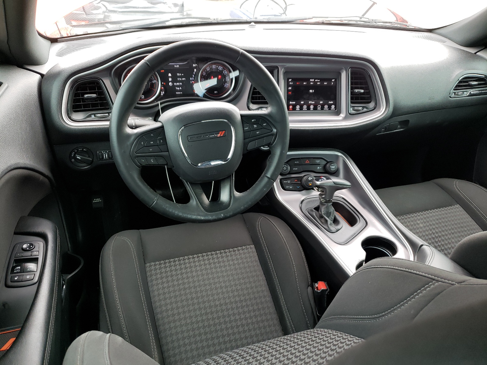 2C3CDZGG5KH594225 2019 Dodge Challenger Sxt