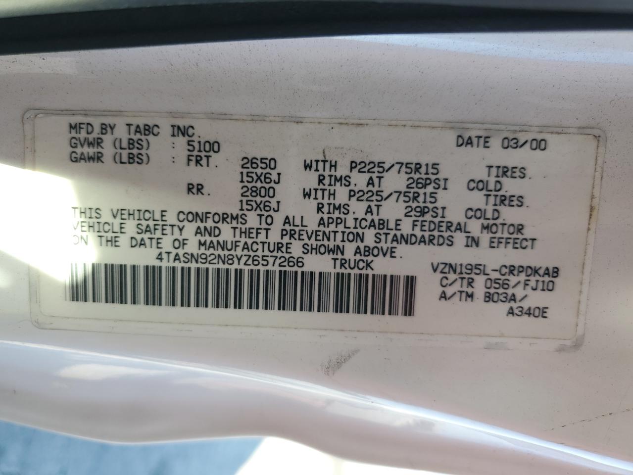 2000 Toyota Tacoma Xtracab Prerunner VIN: 4TASN92N8YZ657266 Lot: 63393804