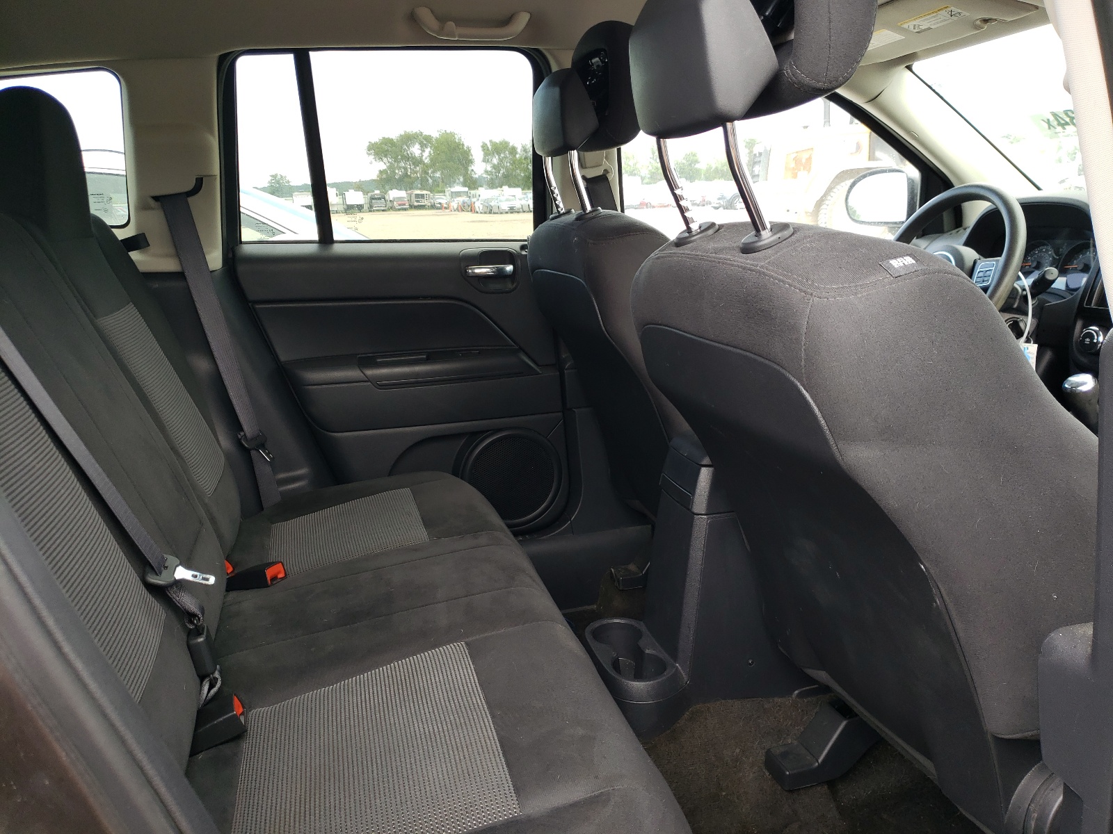 1C4NJCBA8GD656539 2016 Jeep Compass Sport