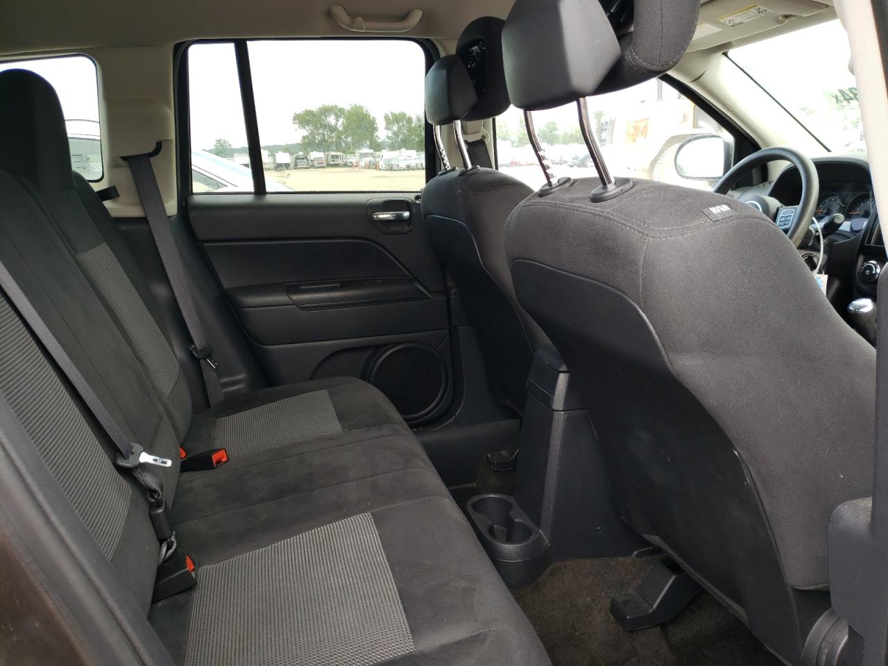 2016 Jeep Compass Sport VIN: 1C4NJCBA8GD656539 Lot: 65134834