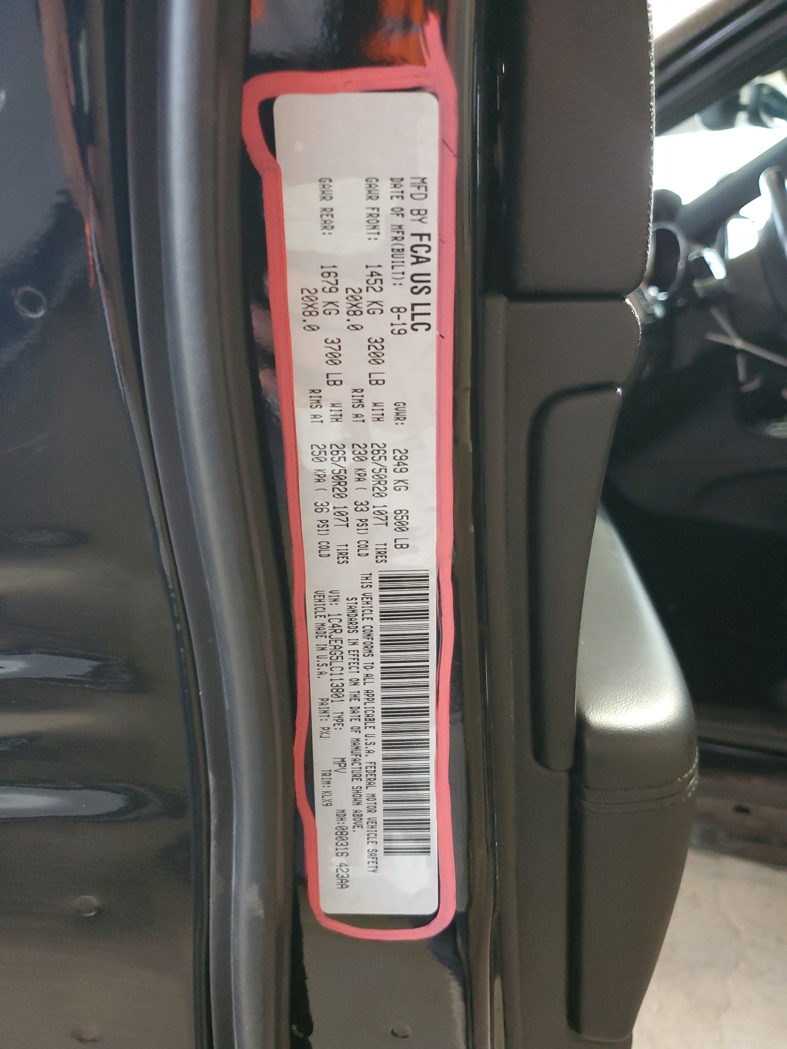 1C4RJEAG5LC113801 2020 Jeep Grand Cherokee Laredo