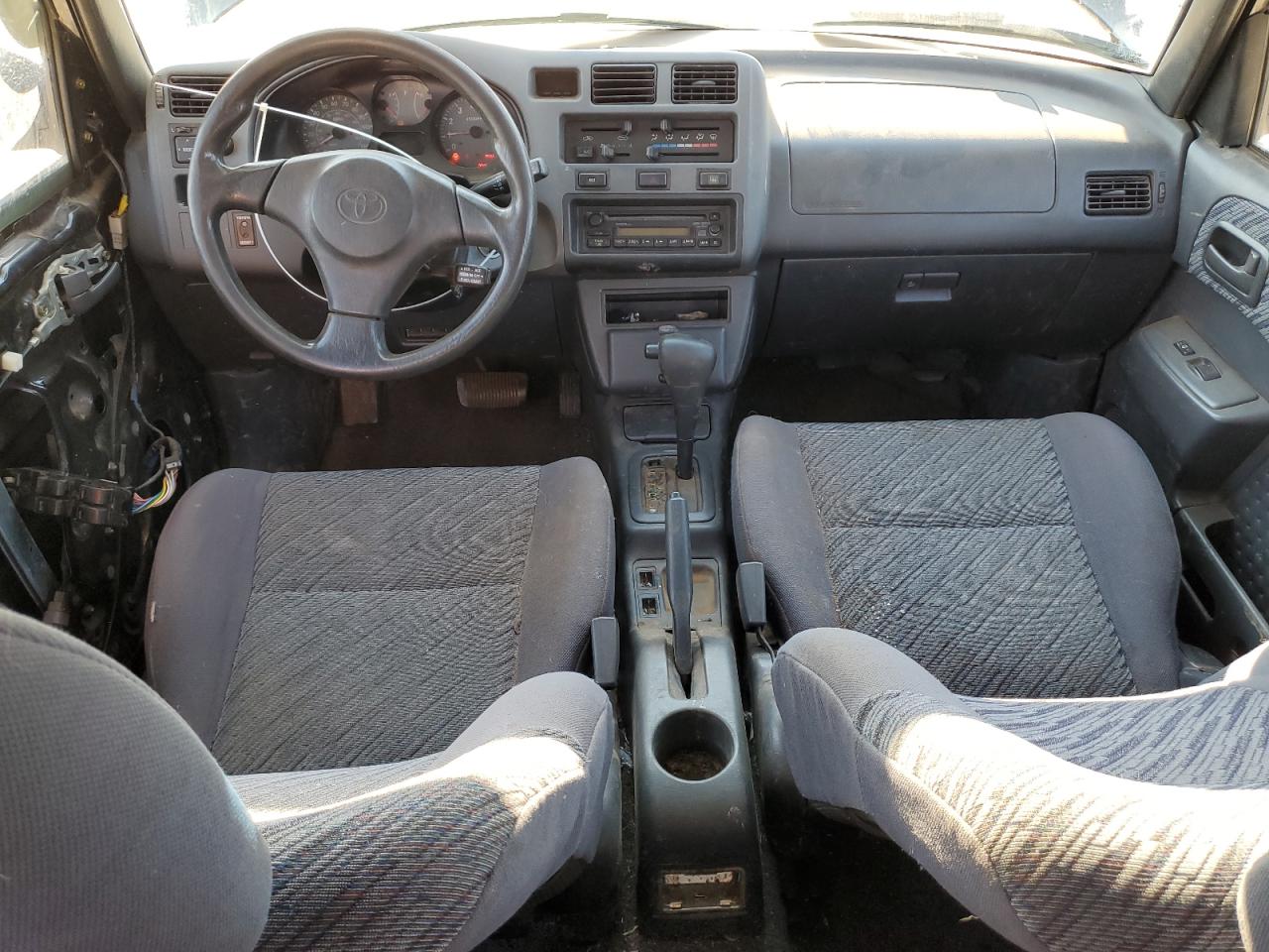 1998 Toyota Rav4 VIN: JT3GP10V8W7031089 Lot: 62672924