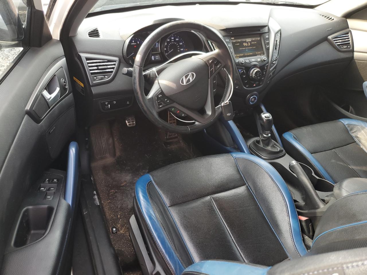 2013 Hyundai Veloster Turbo VIN: KMHTC6AE0DU153960 Lot: 60488364