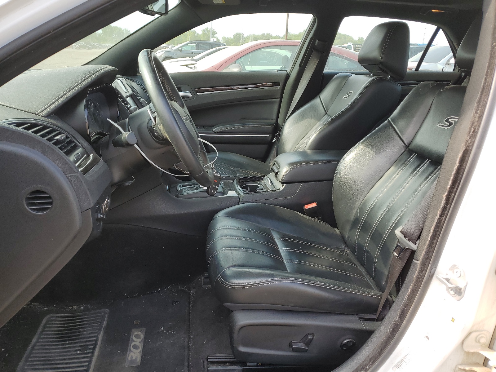 2C3CCAGG0HH647975 2017 Chrysler 300 S