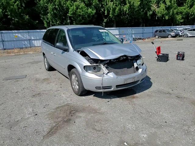 2006 Chrysler Town & Country Touring VIN: 2A4GP54L66R832088 Lot: 64910614