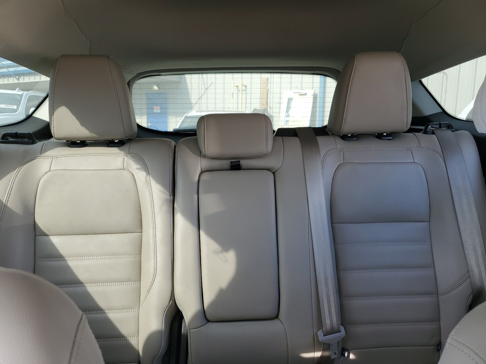 1FMCU0JD4HUD72525 2017 Ford Escape Titanium