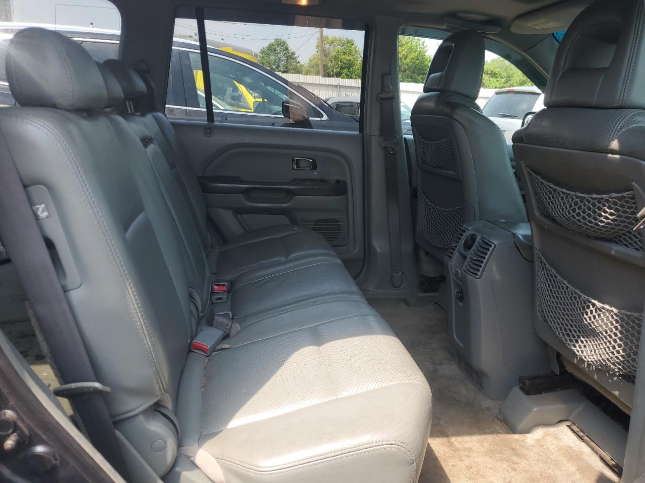 2005 Honda Pilot Exl VIN: 5FNYF18505B054835 Lot: 61073074