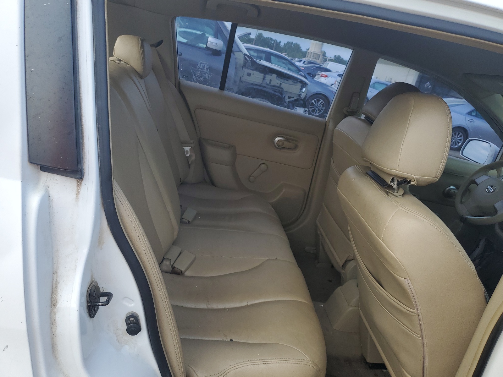 3N1BC13E69L371504 2009 Nissan Versa S