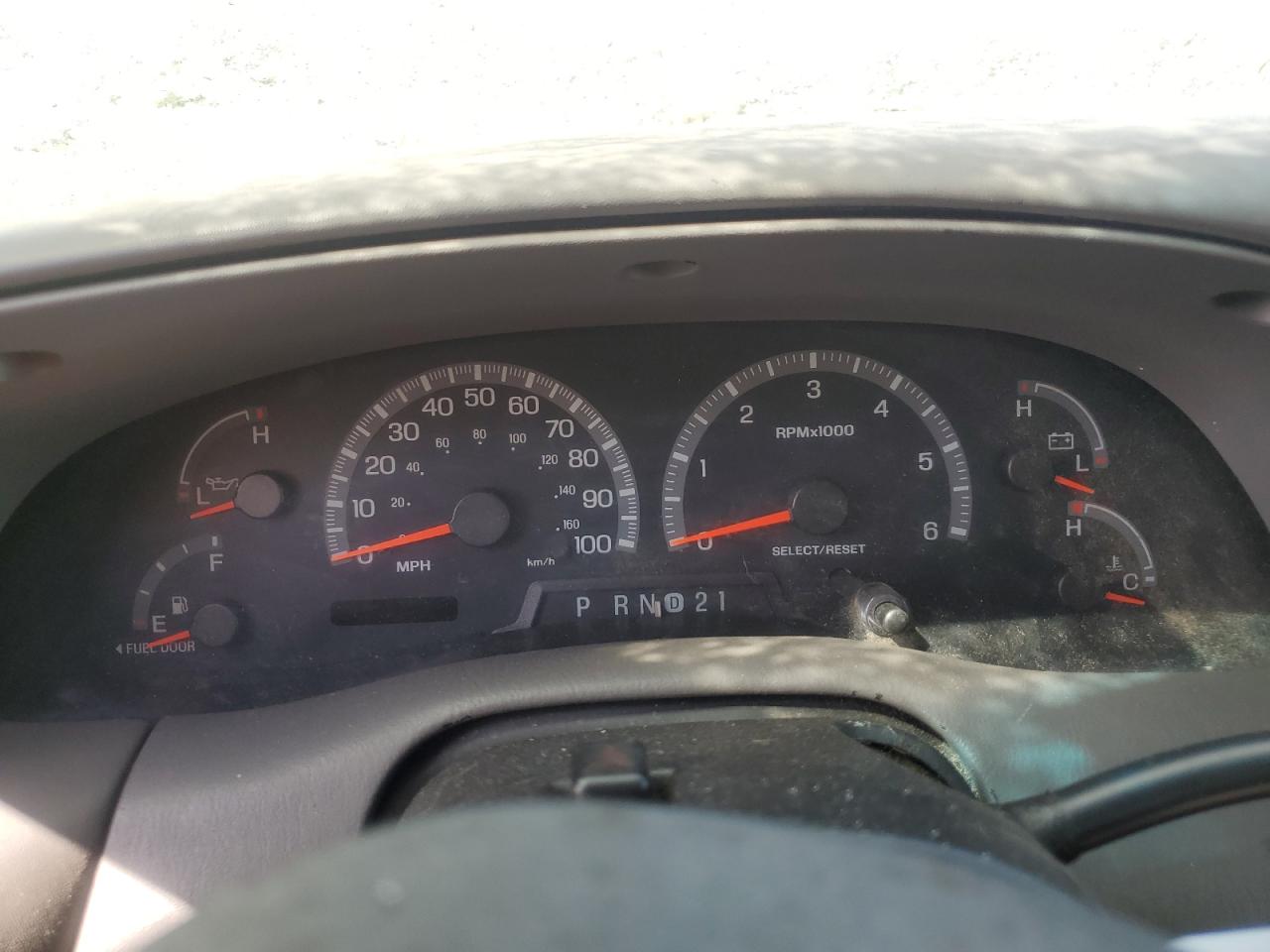 1999 Ford F150 VIN: 1FTRX17W3XNA65523 Lot: 64319424