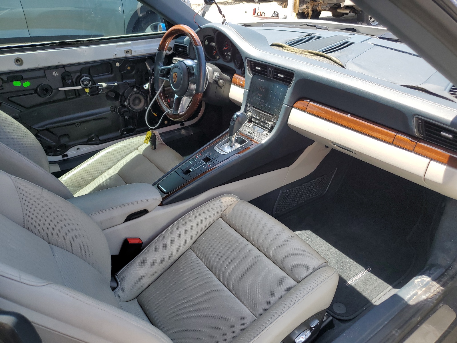 WP0BB2A9XHS136423 2017 Porsche 911 Targa S