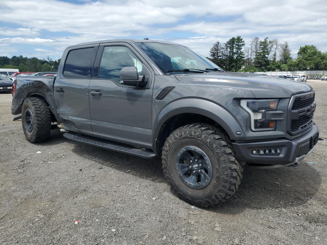 2018 Ford F-150 - Image 4