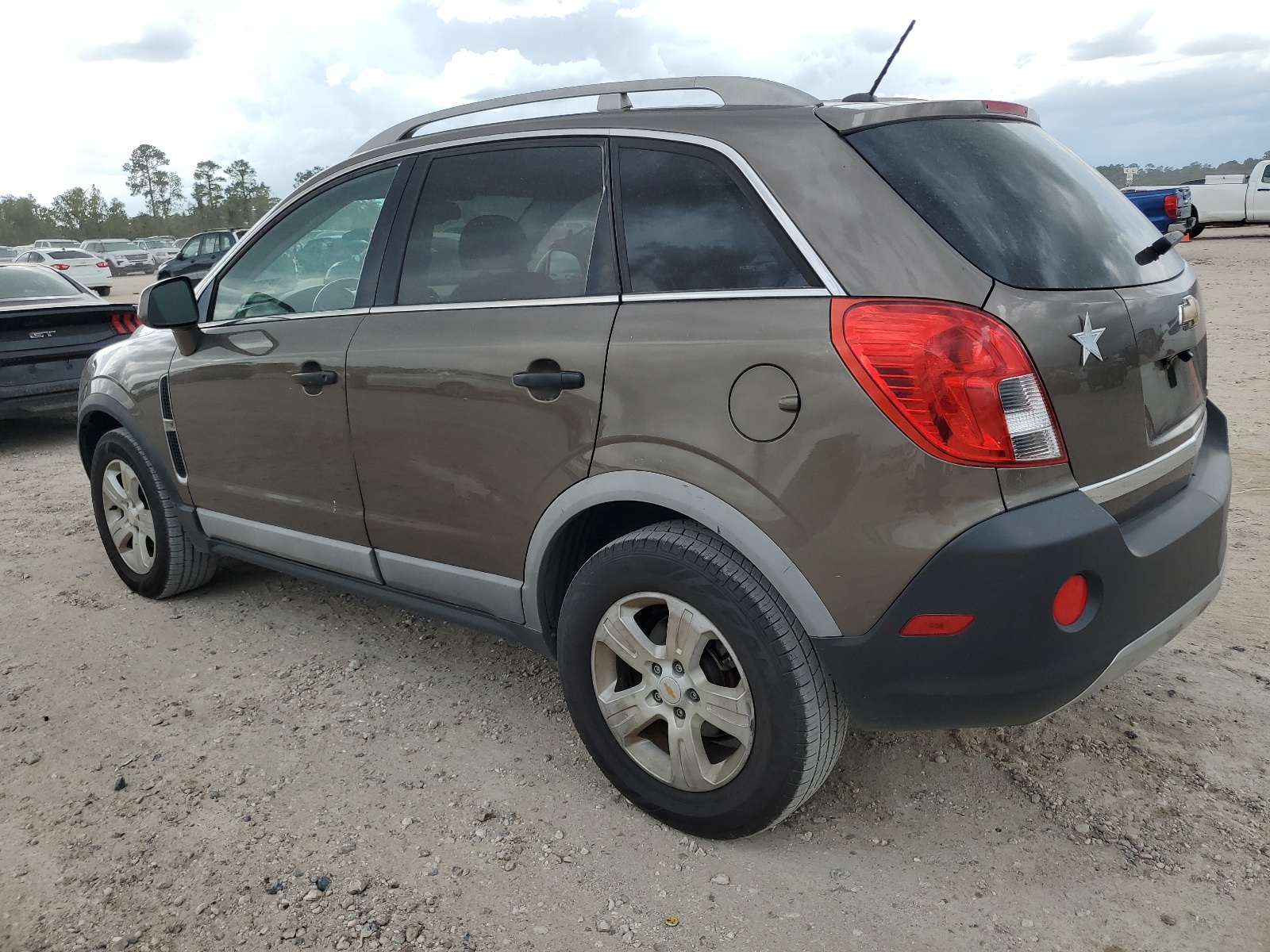 2014 Chevrolet Captiva Ls vin: 3GNAL2EK3ES597198