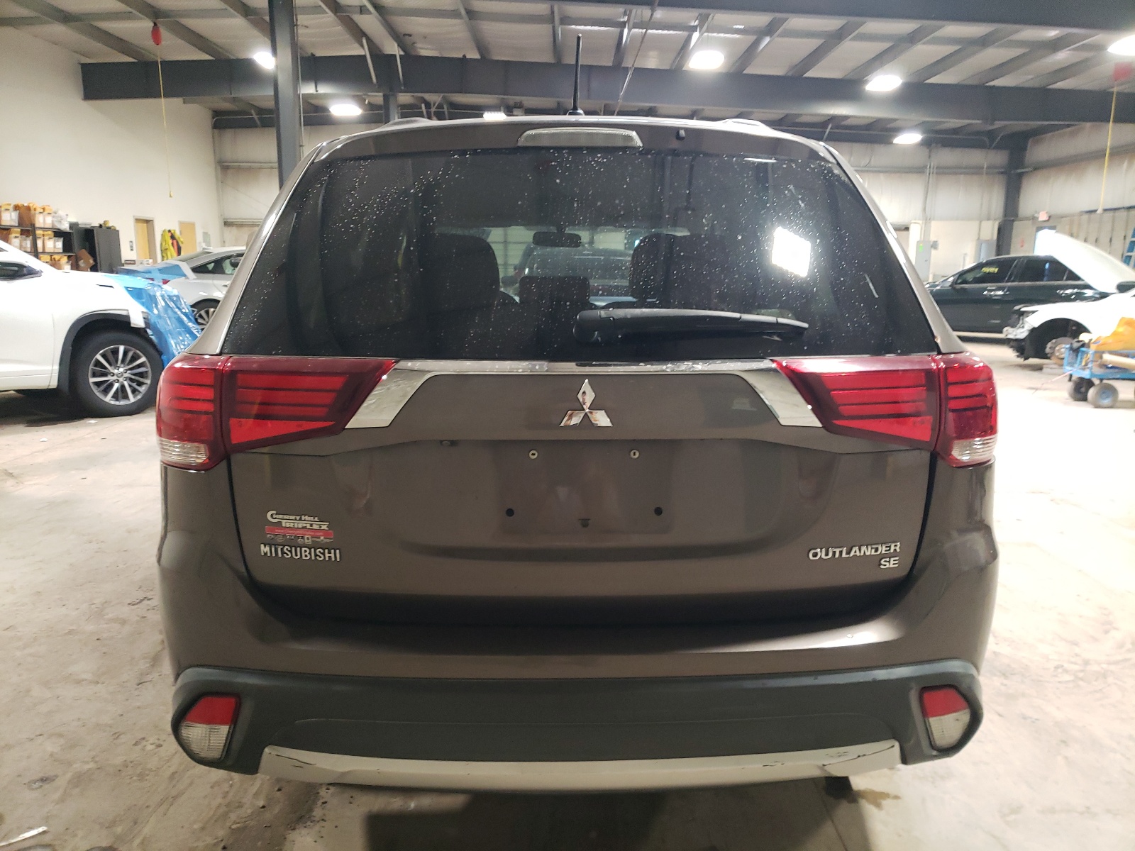 JA4AZ3A35GZ021446 2016 Mitsubishi Outlander Se