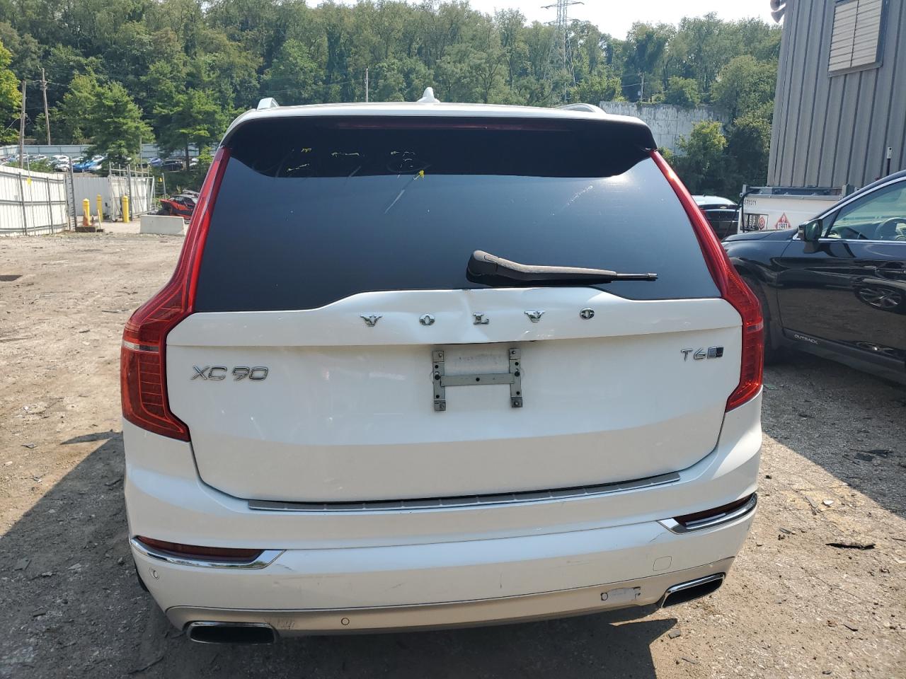 2018 Volvo Xc90 T6 VIN: YV4A22PL7J1219279 Lot: 65655924