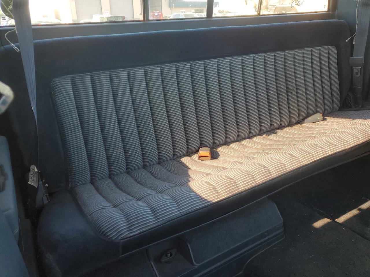 1993 Chevrolet Gmt-400 K1500 VIN: 2GCEK19K5P1149898 Lot: 61201474