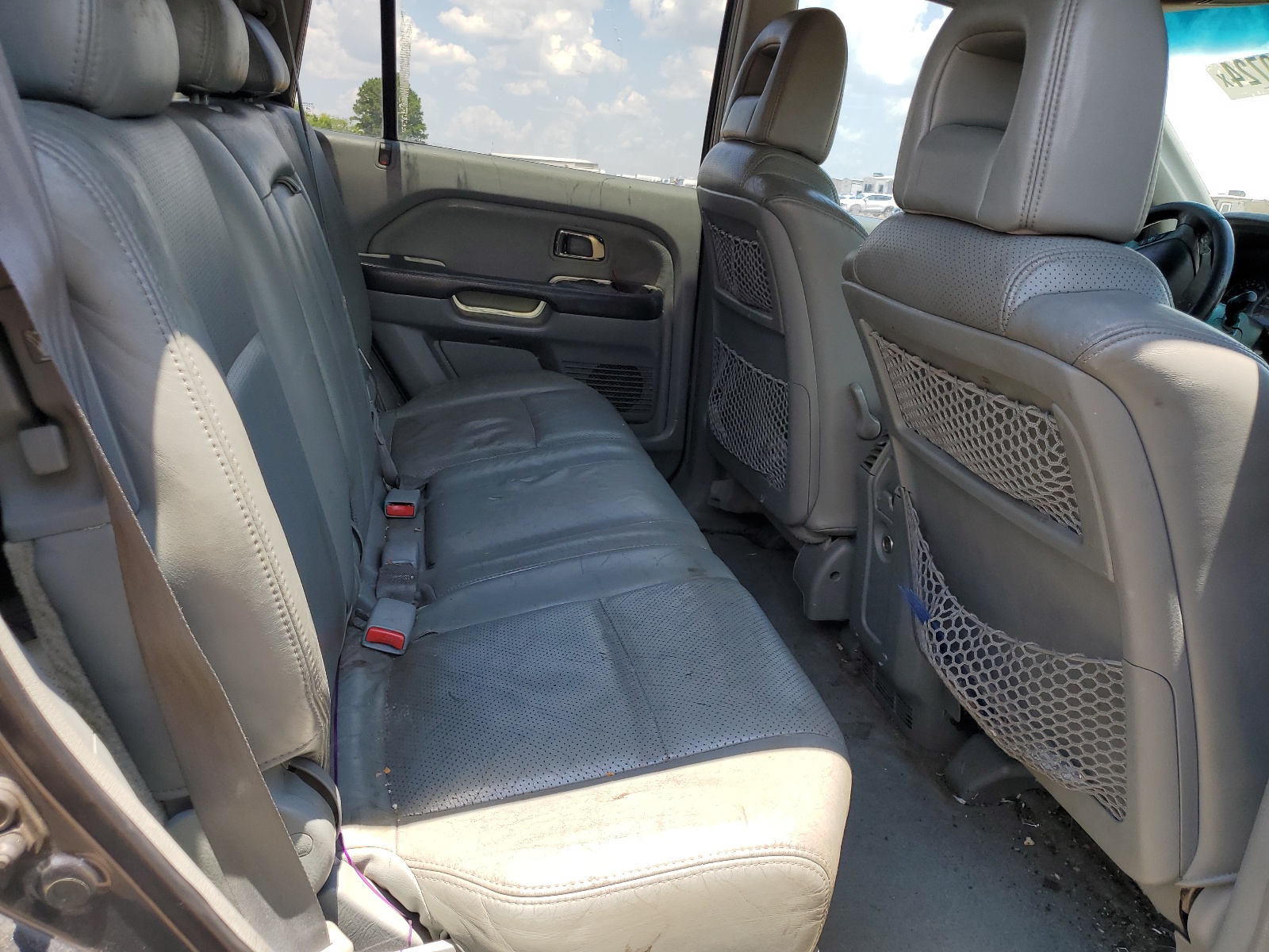 2HKYF18574H524682 2004 Honda Pilot Exl