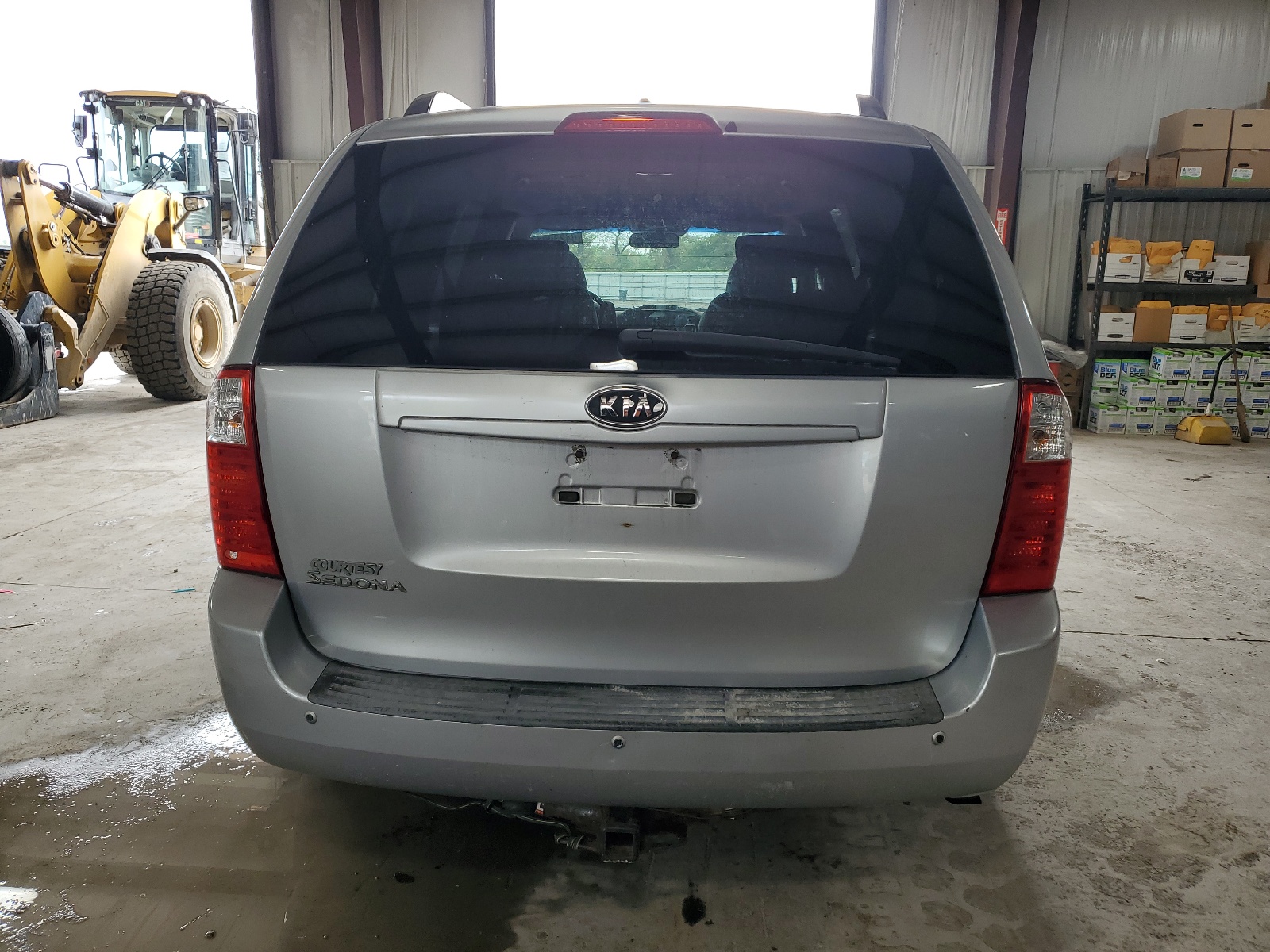 KNDMG4C36A6356719 2010 Kia Sedona Lx