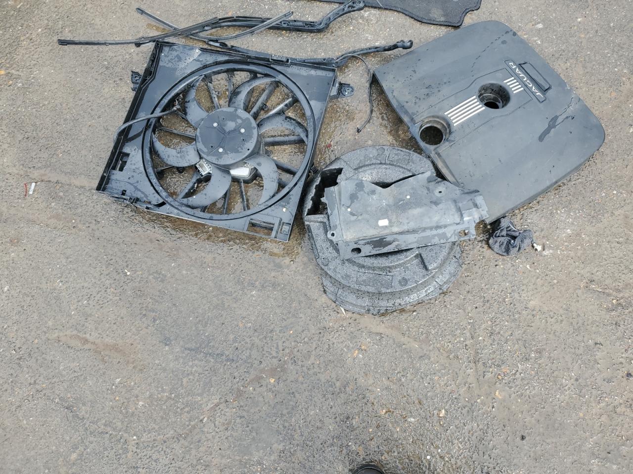 2015 Jaguar Xf 2.0T Premium VIN: SAJWA0FS3FPU47035 Lot: 64114774