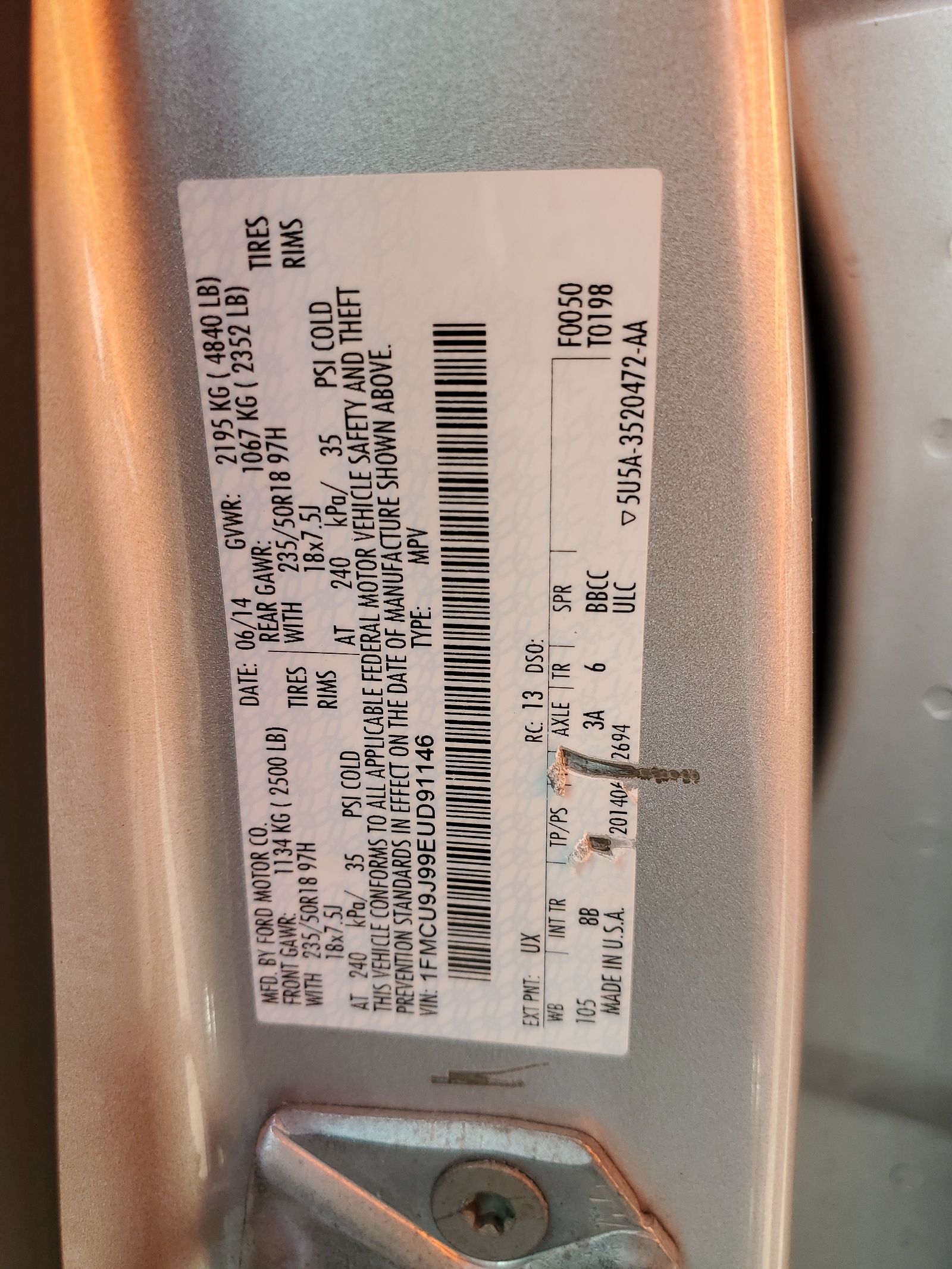 1FMCU9J99EUD91146 2014 Ford Escape Titanium